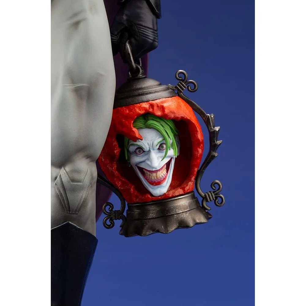 Batman: Last Knight on Earth Batman 1/6 Scale Statue Figure - DC, Kotobukiya - ArtFX - Image 3