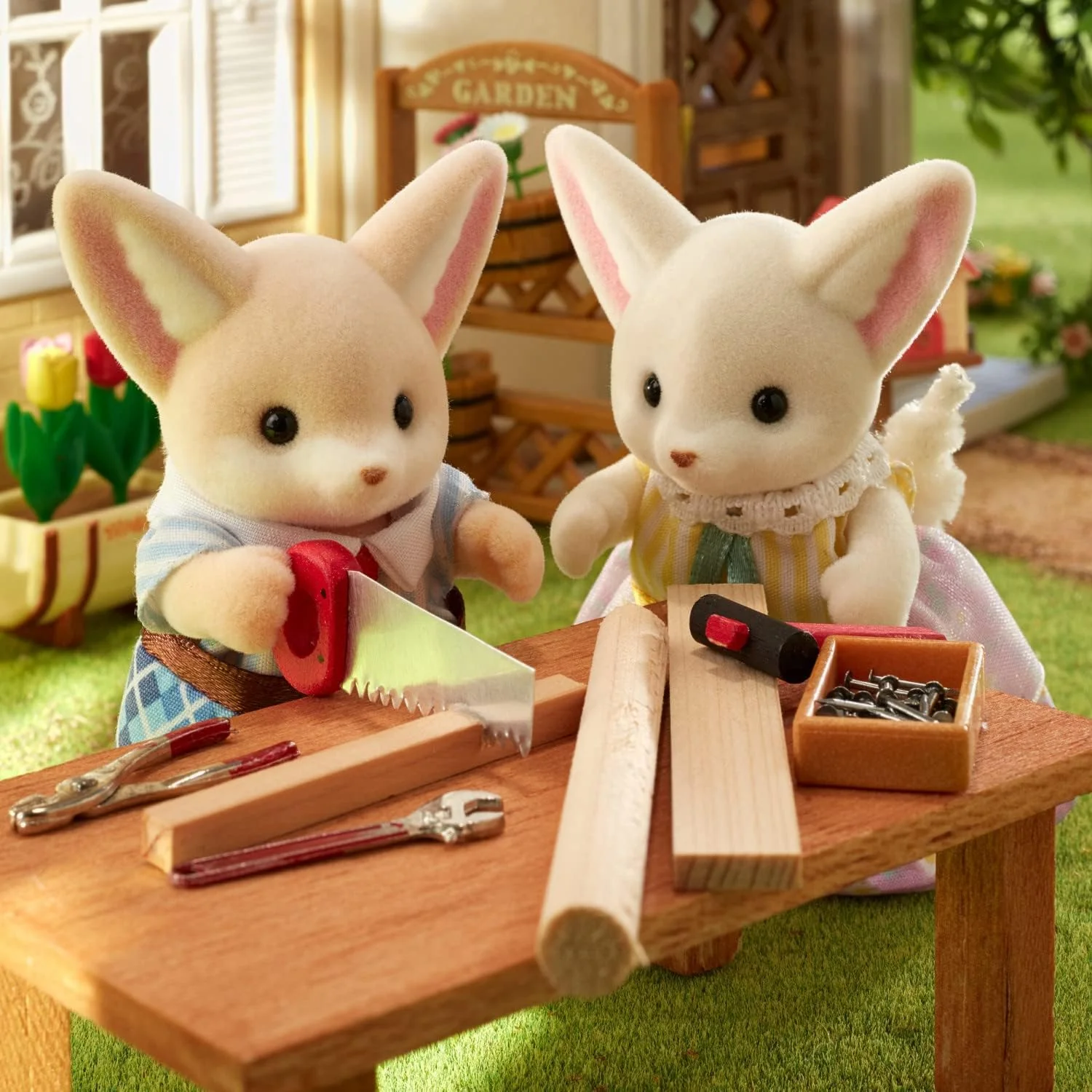 Calico Critters Fennec Fox Family Doll Set - 4 Figures & Double Stroller - Epoch Everlasting Play - Image 3