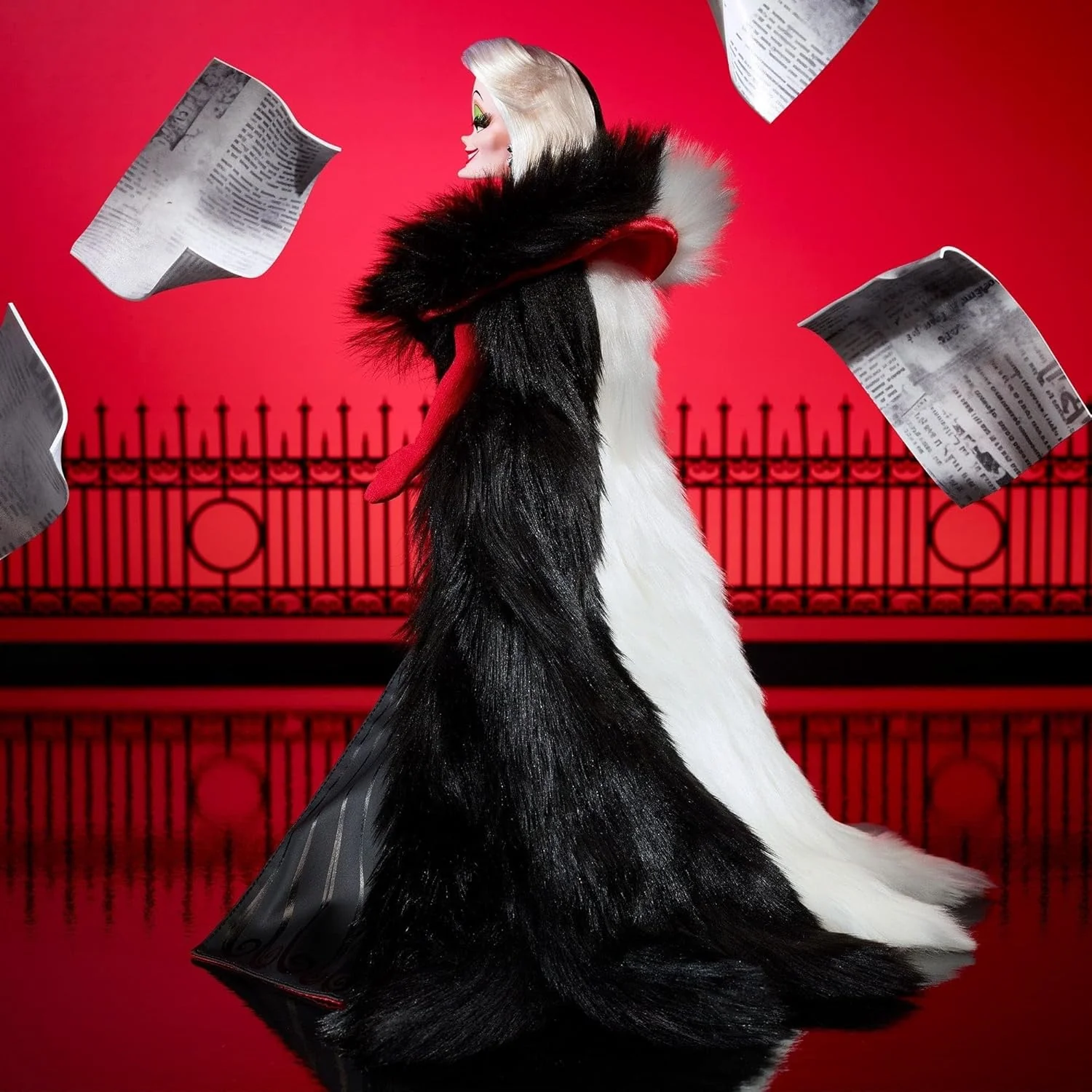 One Hundred and One Dalmatians Cruella De Vil Doll - Mattel Creations - Disney Darkness Descends Series - Image 11