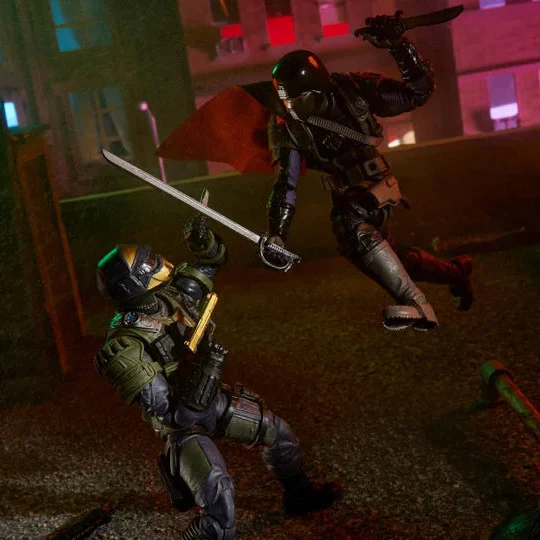 G.I. Joe Steel Corps Commander vs Twilight Guard Exclusive Action Figure 2-Pack - Hasbro - G.I. Joe Classified Series - Image 2