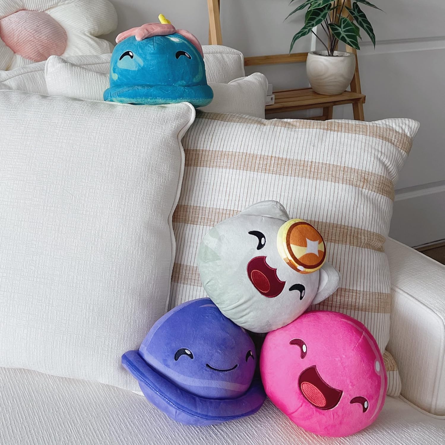 Lilypad Slime Rancher Magnetic Plush - Youtooz - Image 6