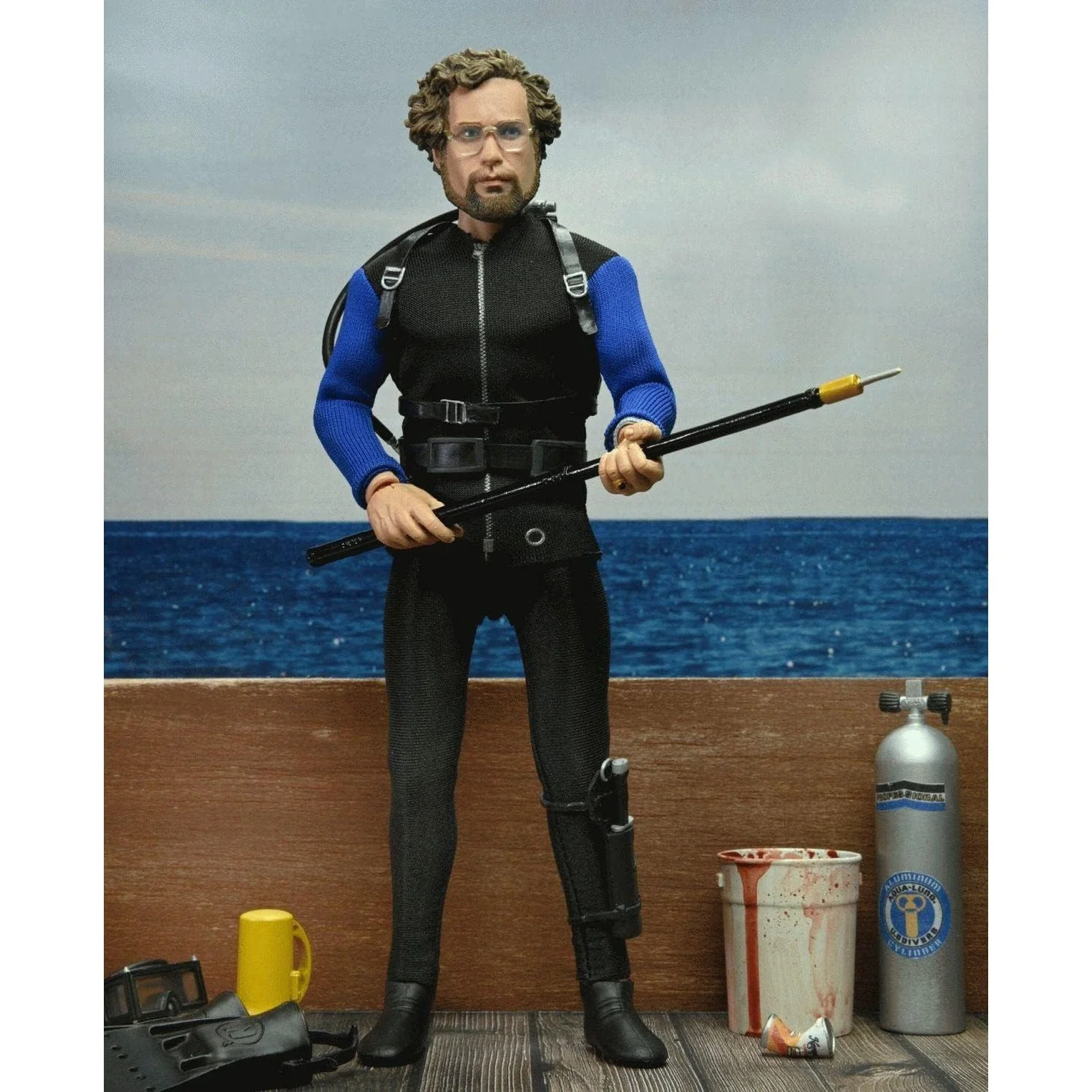 Jaws Hooper (Shark Cage) 8" Clothed Action Figure - NECA - Image 5
