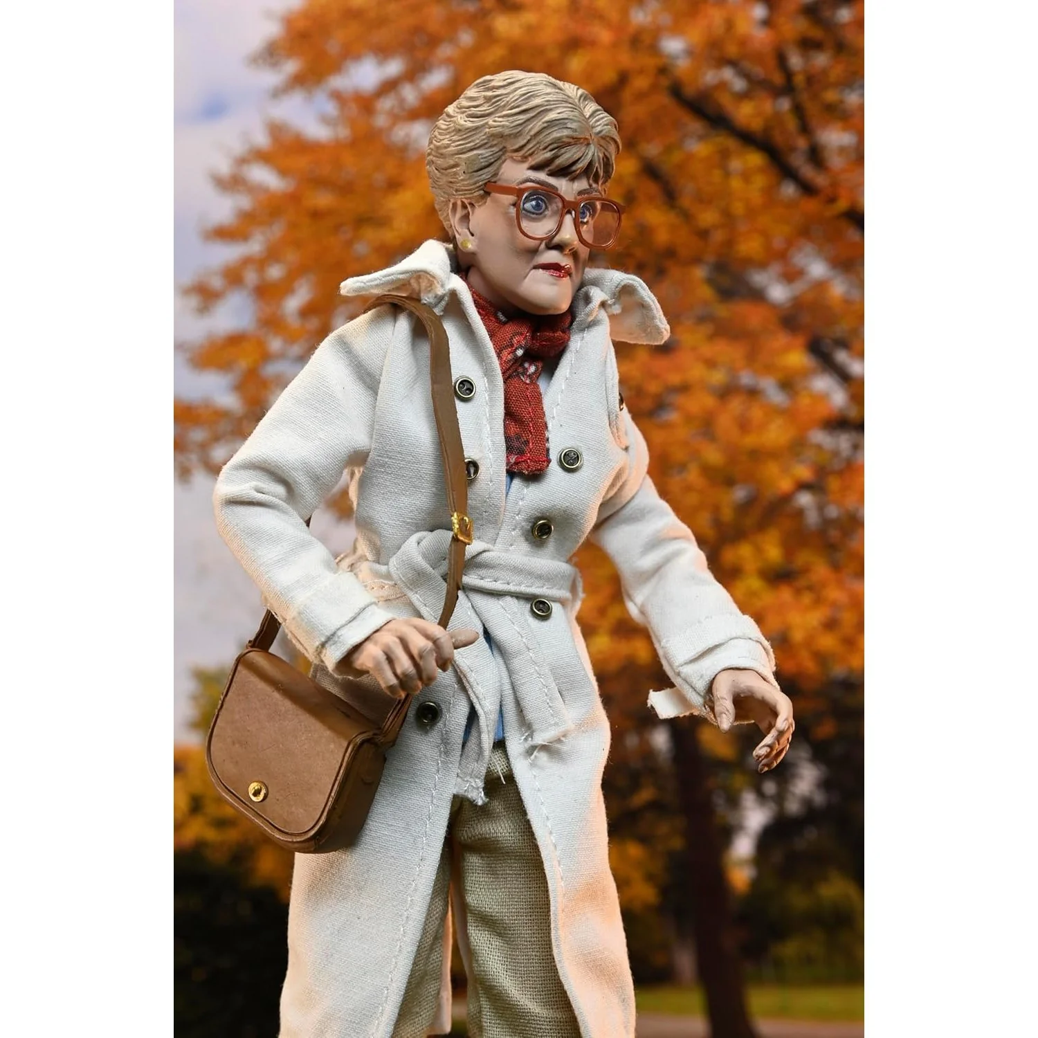 Murder, She Wrote Jessica Fletcher Clothed Action Figure - NECA - Image 5