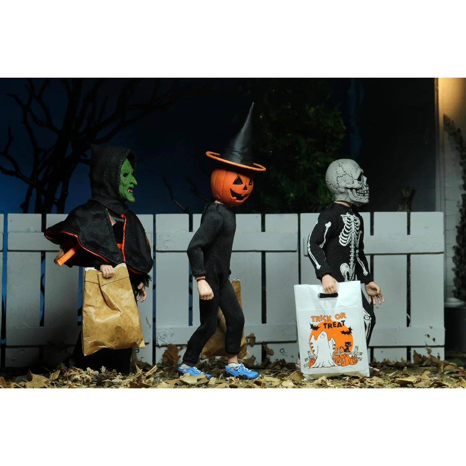 Halloween III: Season of the Witch Silver Shamrock Trick-or-Treaters Action Figure 3-Pack - NECA - Image 2