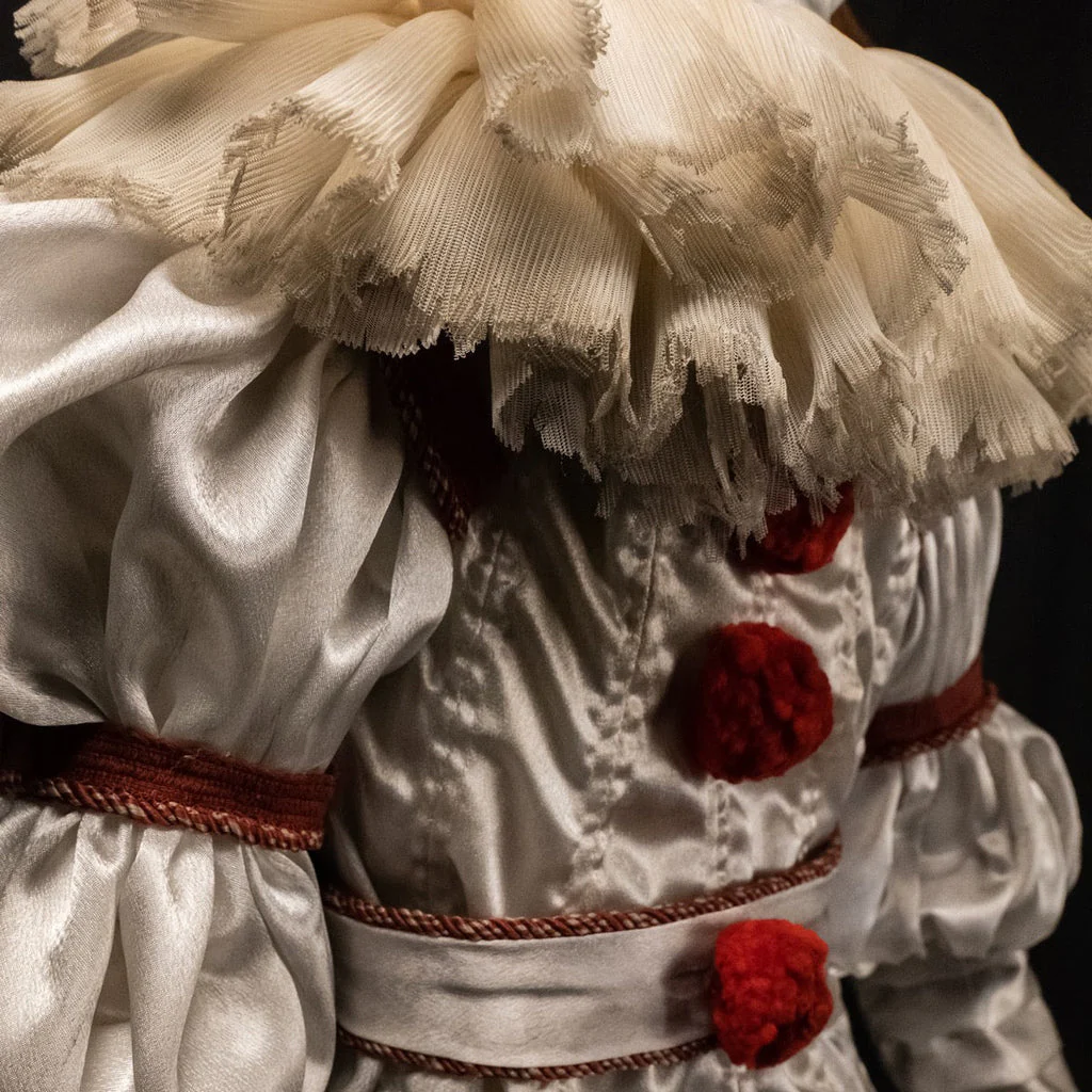 Stephen King's IT Pennywise 50" Premium Scale Doll - Trick or Treat Studios - Image 6