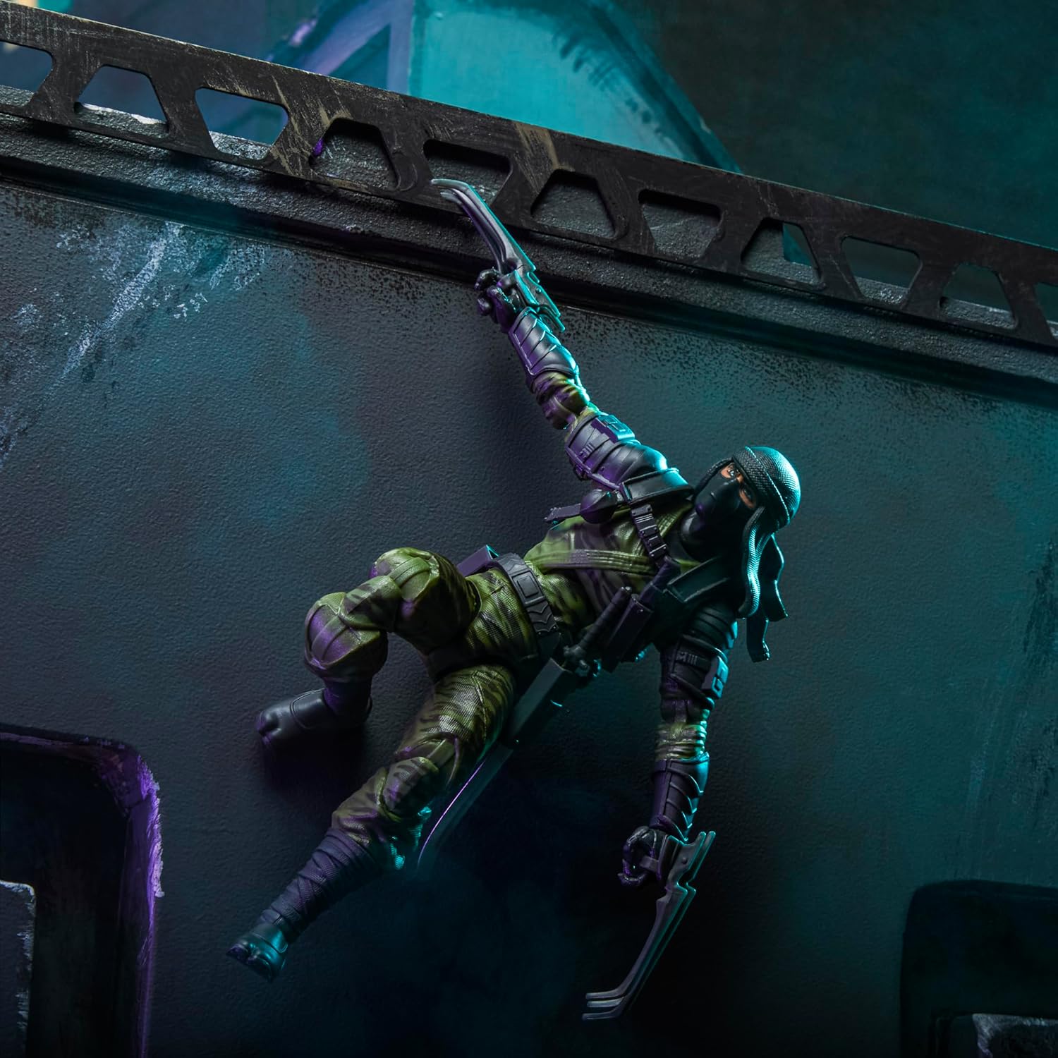G.I. Joe Ralph "Nunchuk" Badducci Action Figure - Hasbro - Classified Series - Image 5