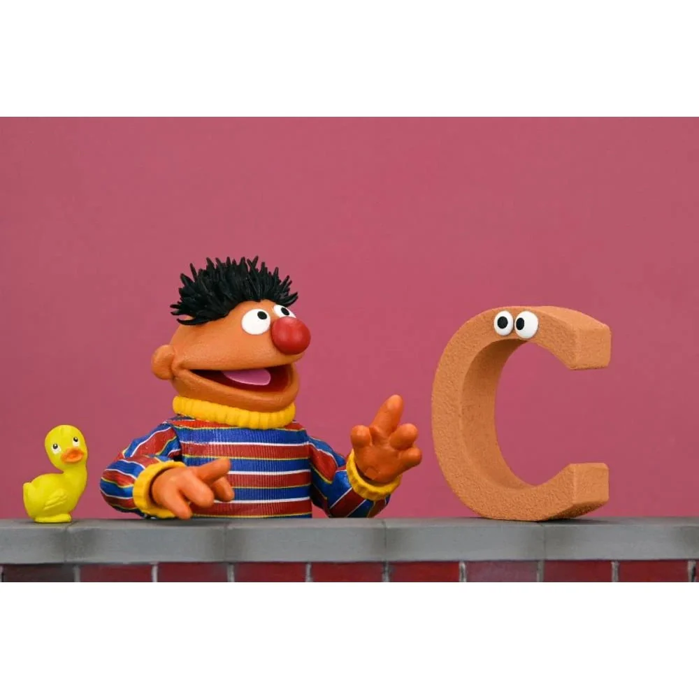Sesame Street Ernie 7" Ultimate Action Figure - NECA - Image 6