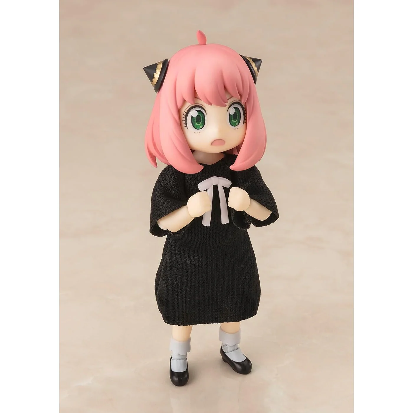 Spy x Family Anya Forger Dress Ver. Action Figure - Bandai Spirits - S.H.Figuarts - Image 2