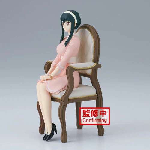 Spy x Family Yor Forger Family Photo Figure - Image 3