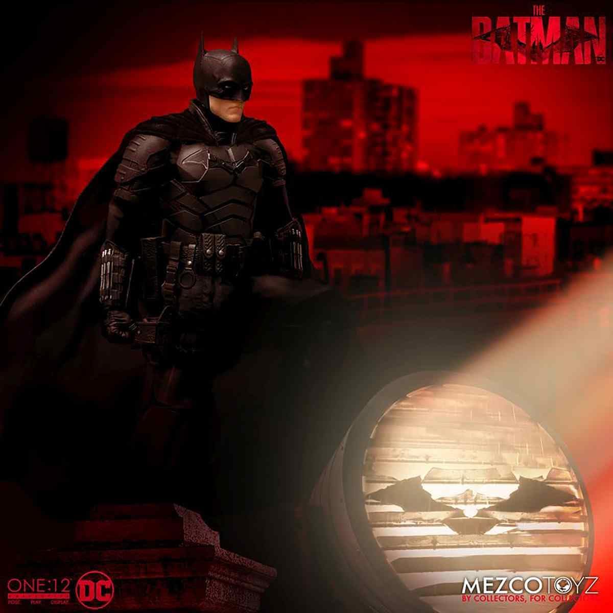 The Batman One:12 Collective Mezco - Image 9