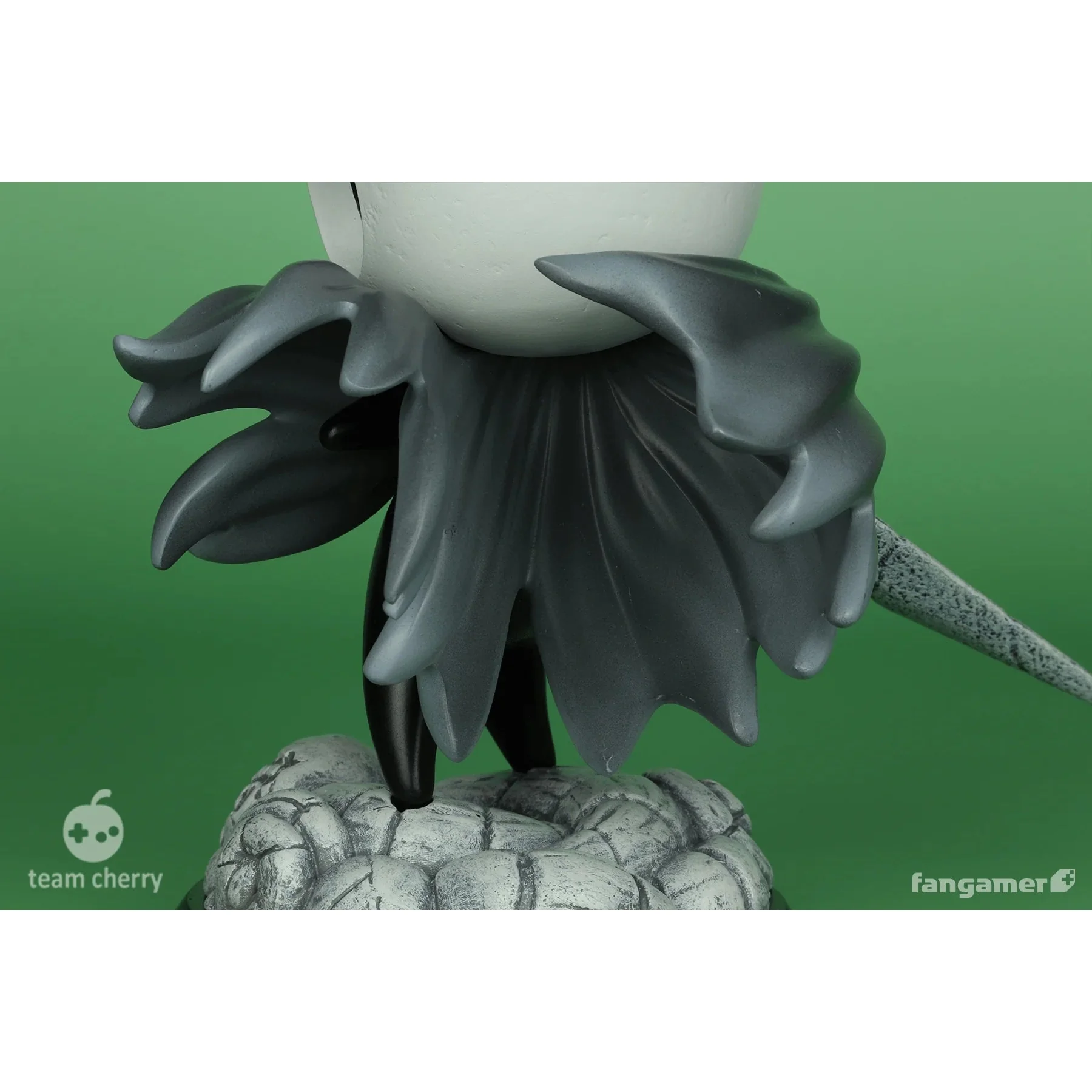 Hollow Knight The Knight Resin Statue - Alex Colvin - Team Cherry, Fangamer - Image 8