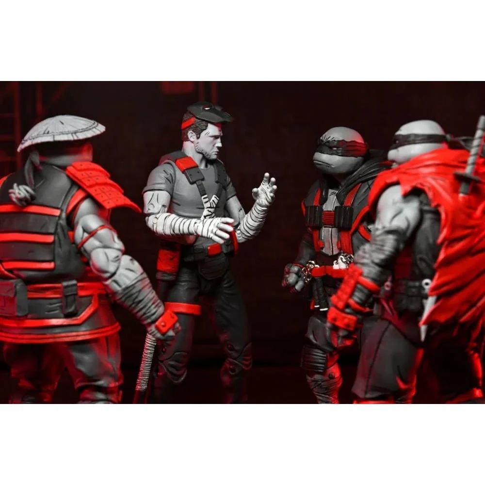 Teenage Mutant Ninja Turtles: The Last Ronin The Lost Years Michelangelo (Nightwatcher) Action Figure - NECA - Image 13
