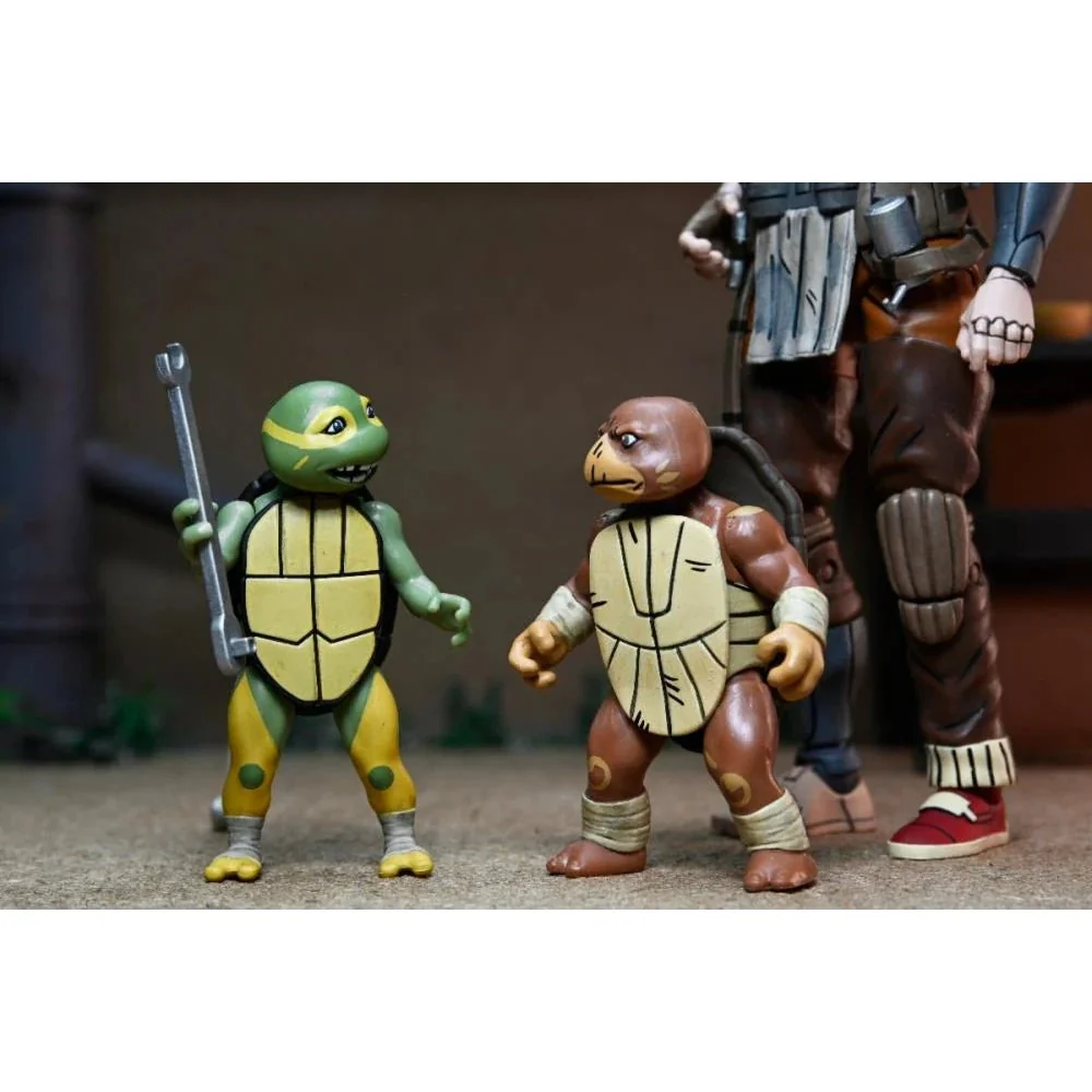 Teenage Mutant Ninja Turtles: The Last Ronin The Lost Years Grammy April with Baby Yi & Moja Action Figure Set - NECA - Image 7