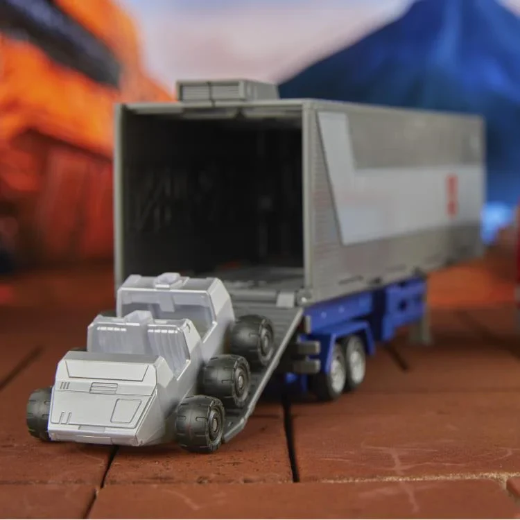 The Transformers: The Movie Commander Class Optimus Prime Action Figure - Hasbro, Takara Tomy - Studio Series 86-31 - Image 13
