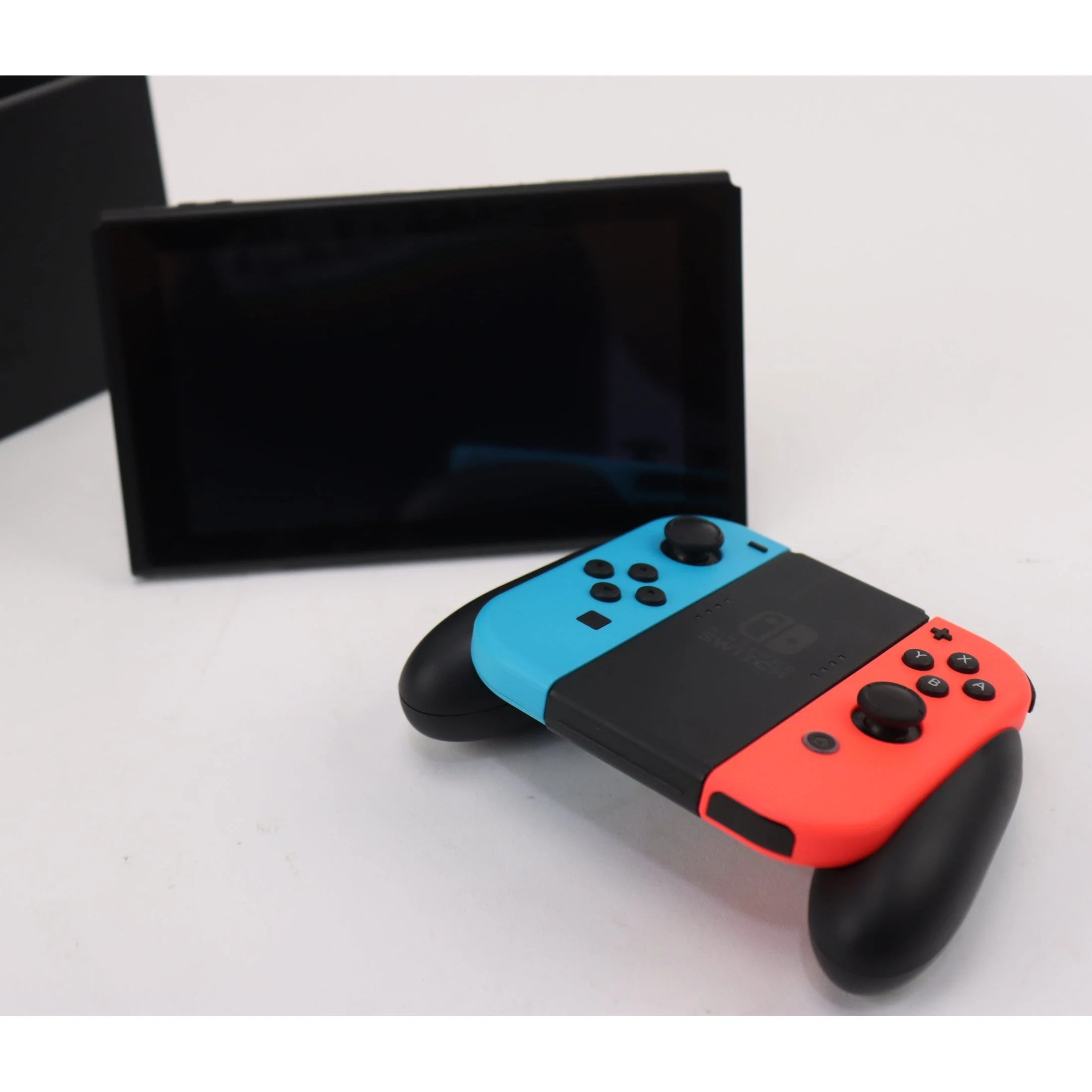 Nintendo Switch Console Bundle: 2019 Model HAC-001(-01) with Joy-Cons - Pre-owned Guarantee! - Image 4