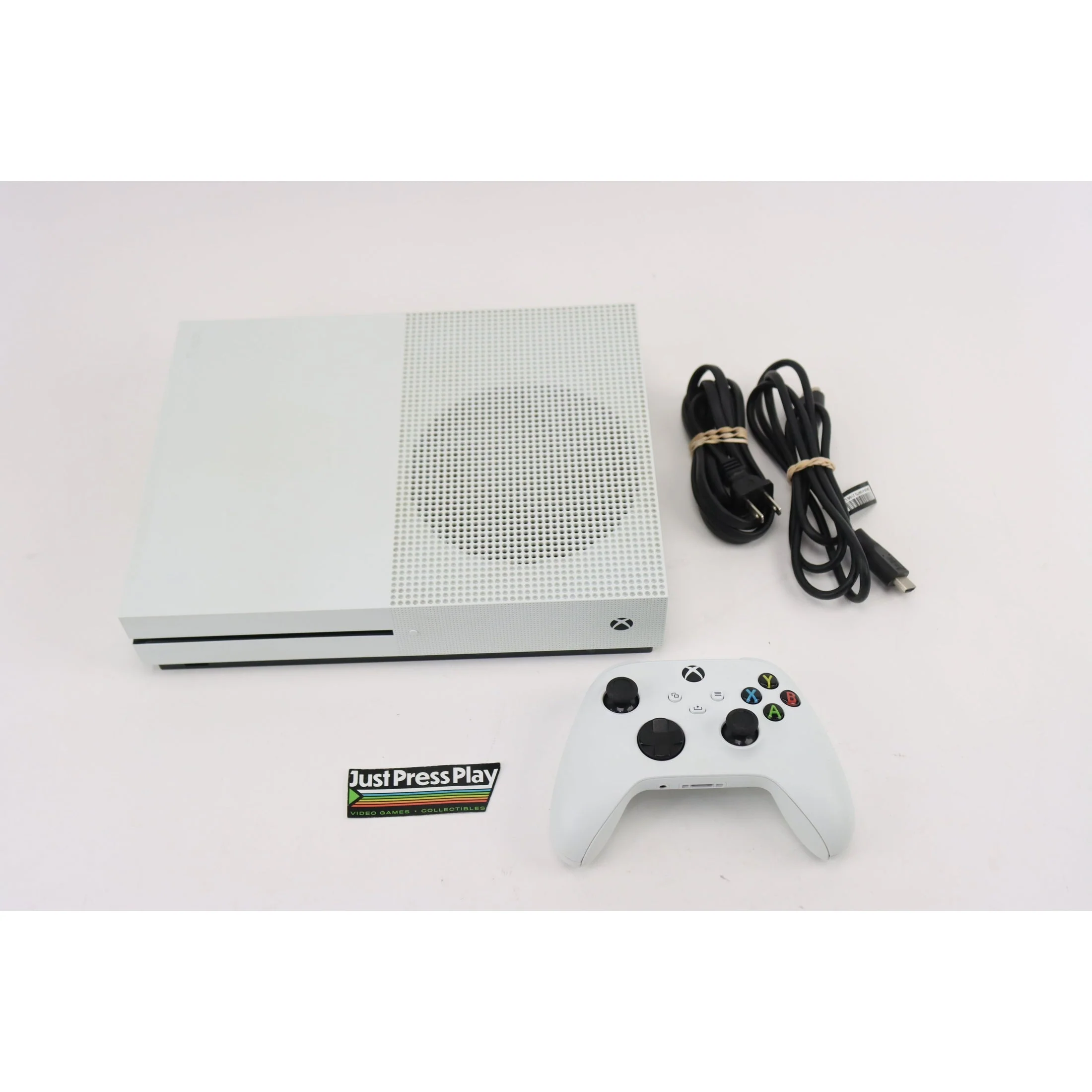 Pre-owned Microsoft Xbox One S 1 TB Console Bundle - 60 Day Guarantee - Image 2